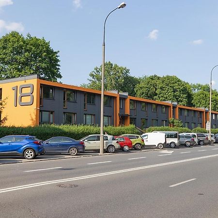 Batorego 18 - White - 450M Stacja Metra Pola Mokotowskie, 800M Biblioteka Narodowa, 20M Piekny Park Pola Mokotowskie, 800M Do Sgh - Wifi - Smart Tv - Good Apartments 华沙 外观 照片