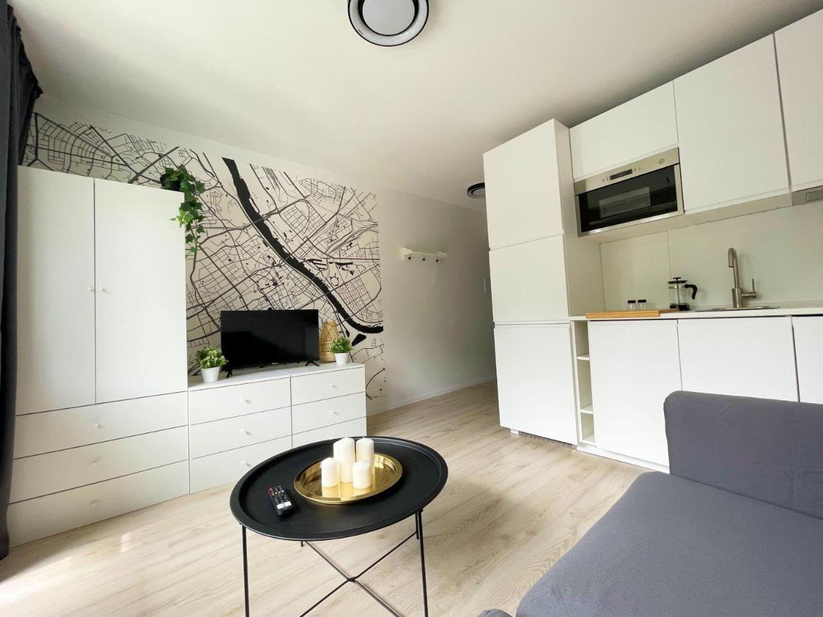 Batorego 18 - White - 450M Stacja Metra Pola Mokotowskie, 800M Biblioteka Narodowa, 20M Piekny Park Pola Mokotowskie, 800M Do Sgh - Wifi - Smart Tv - Good Apartments 华沙 外观 照片